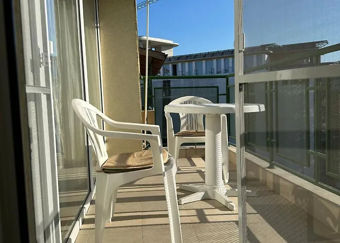 アパート Passat12 サニービーチ