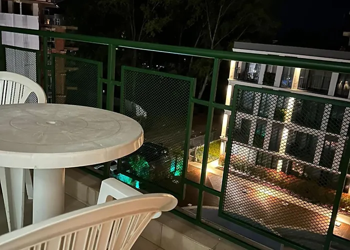 アパート Passat12 サニービーチ